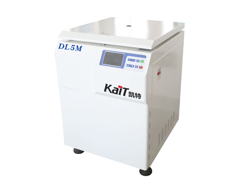 DL5M 落地式低速大容量離心機(jī)